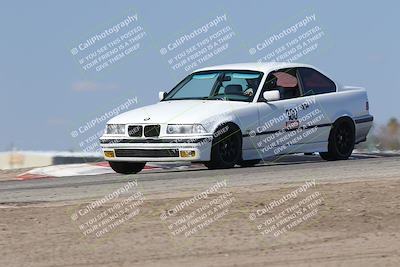 media/Oct-04-2025-OnGrid (Sat) [[44bd565ffa]]/Green Group/Grapevine/